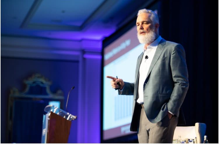 Jeff Brown presenting his SpaceX IPO research